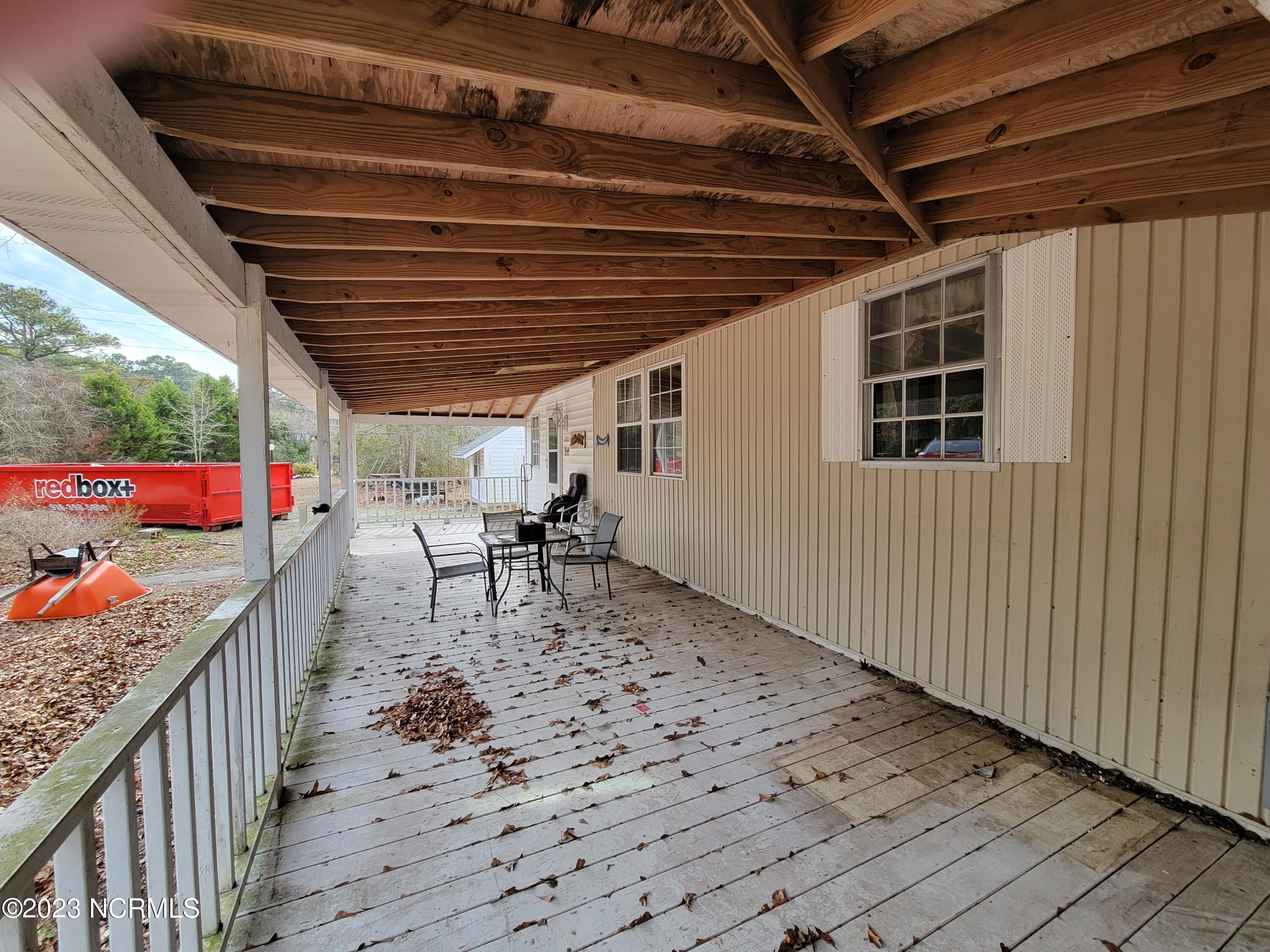 205 Sand Ridge Road Hubert, NC 28539 - Photo 4 of 27 Covered porch