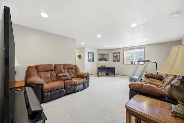 $440,000 | 3796 Norman Court South, Fargo, ND 58104
