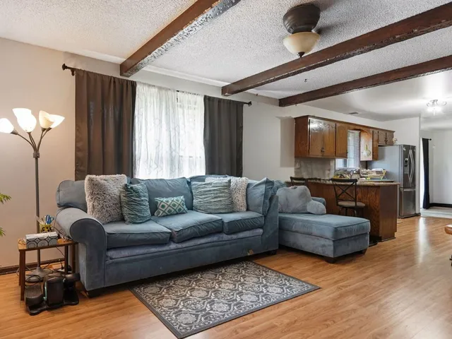 $359,900 | 601 Fairlane Drive, Joliet, IL 60435