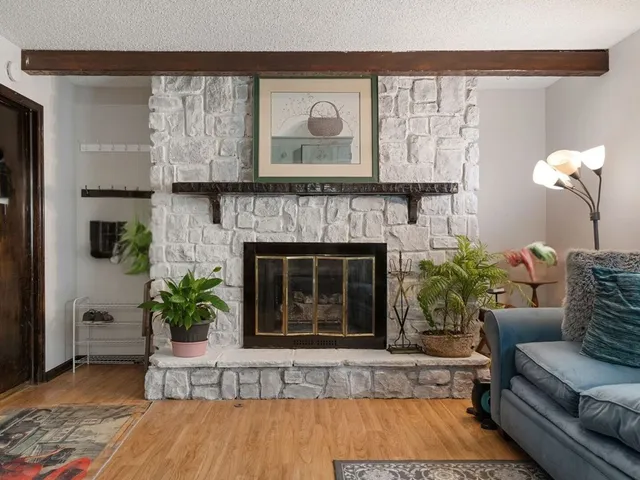 $359,900 | 601 Fairlane Drive, Joliet, IL 60435