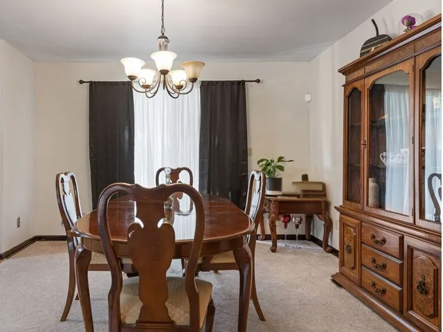 $359,900 | 601 Fairlane Drive, Joliet, IL 60435