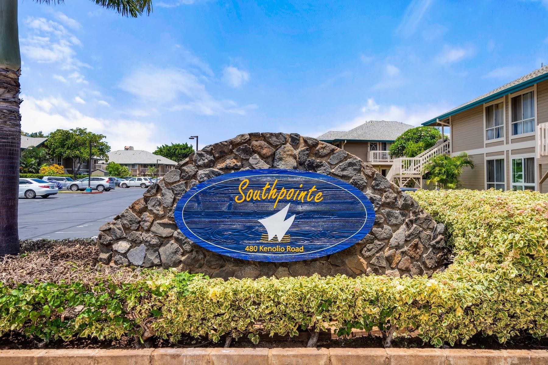 480 Kenolio Road, Unit 12201 Kihei, HI 96753 - Photo 21 of 25 a view of a swimming pool with a yard