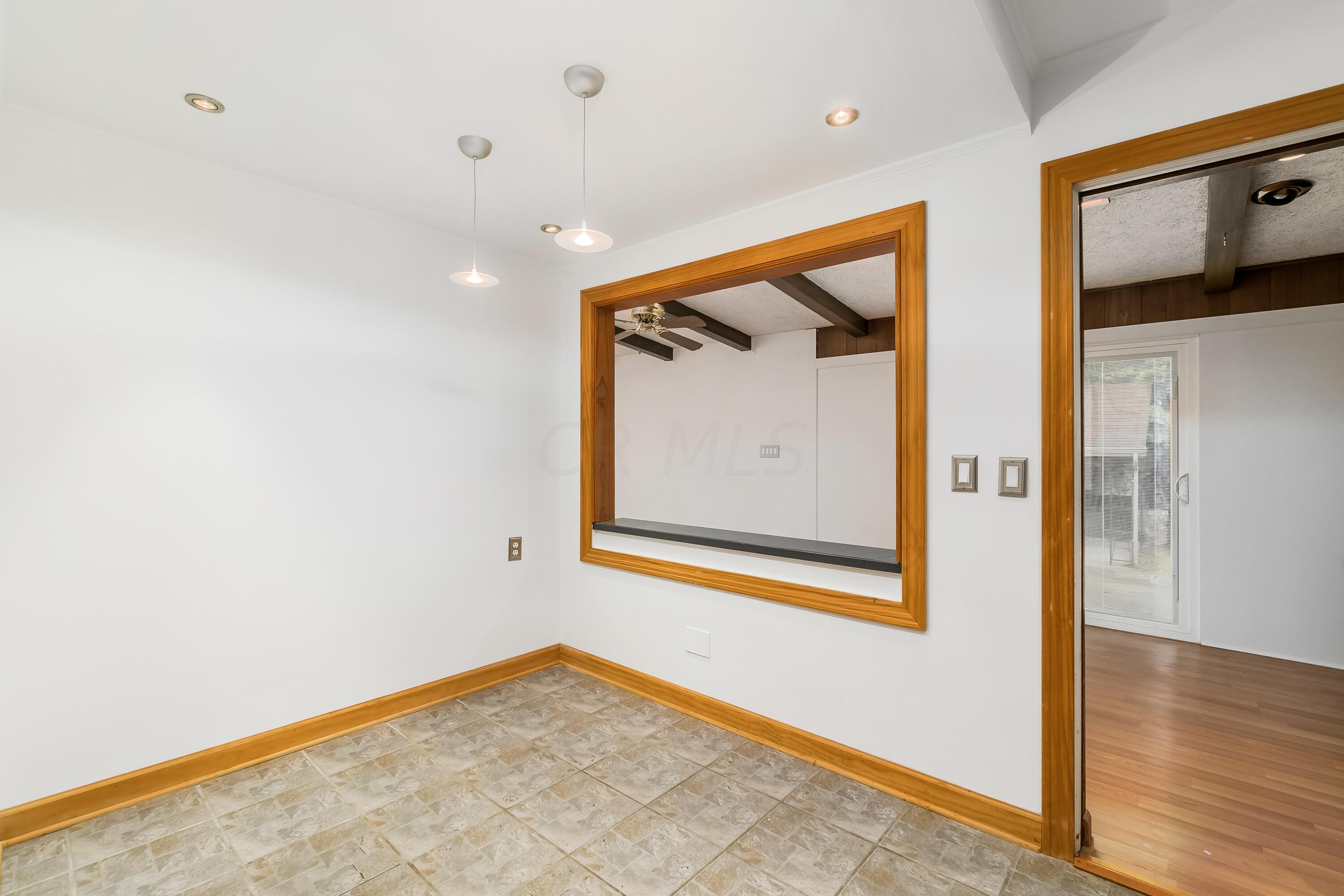 76 South Remington Road Columbus, OH 43209 - Photo 28 of 49