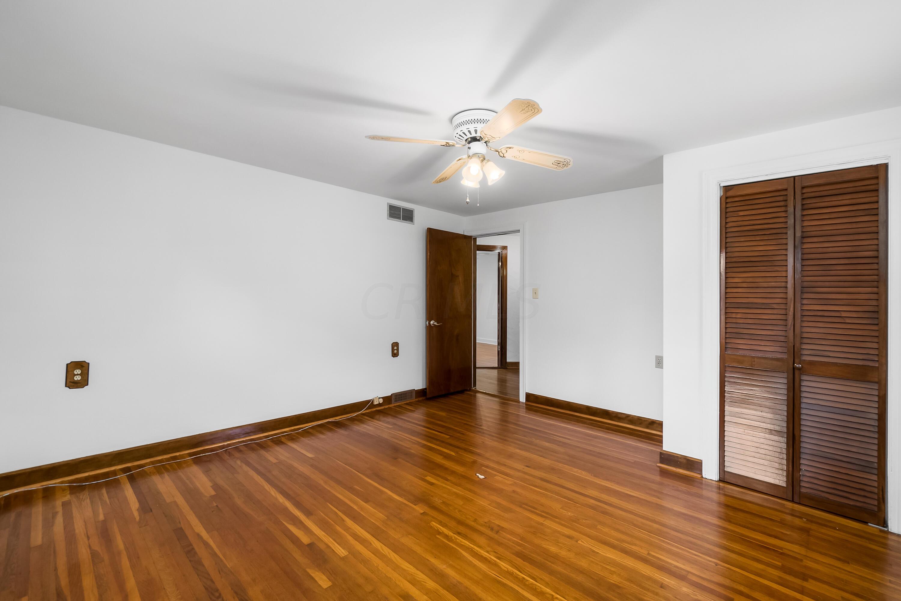 76 South Remington Road Columbus, OH 43209 - Photo 35 of 49