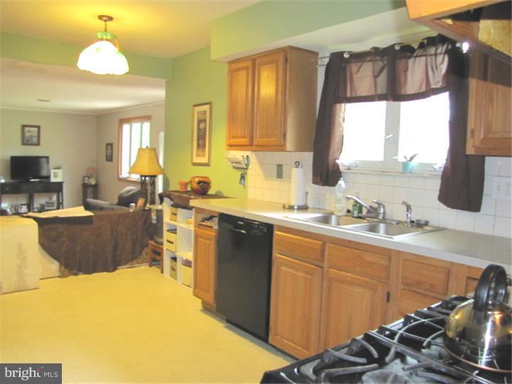 1202 Princess Road Cherry Hill, NJ 08034 - Photo 6 of 15 Kitchen