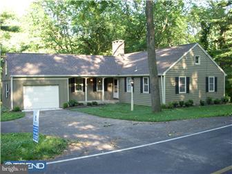 9 Sandy Run Road Yardley, PA 19067 - Photo 1 of 10 Exterior Front