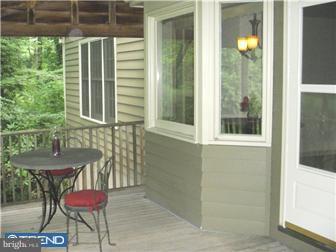 9 Sandy Run Road Yardley, PA 19067 - Photo 10 of 10 Exterior Back
