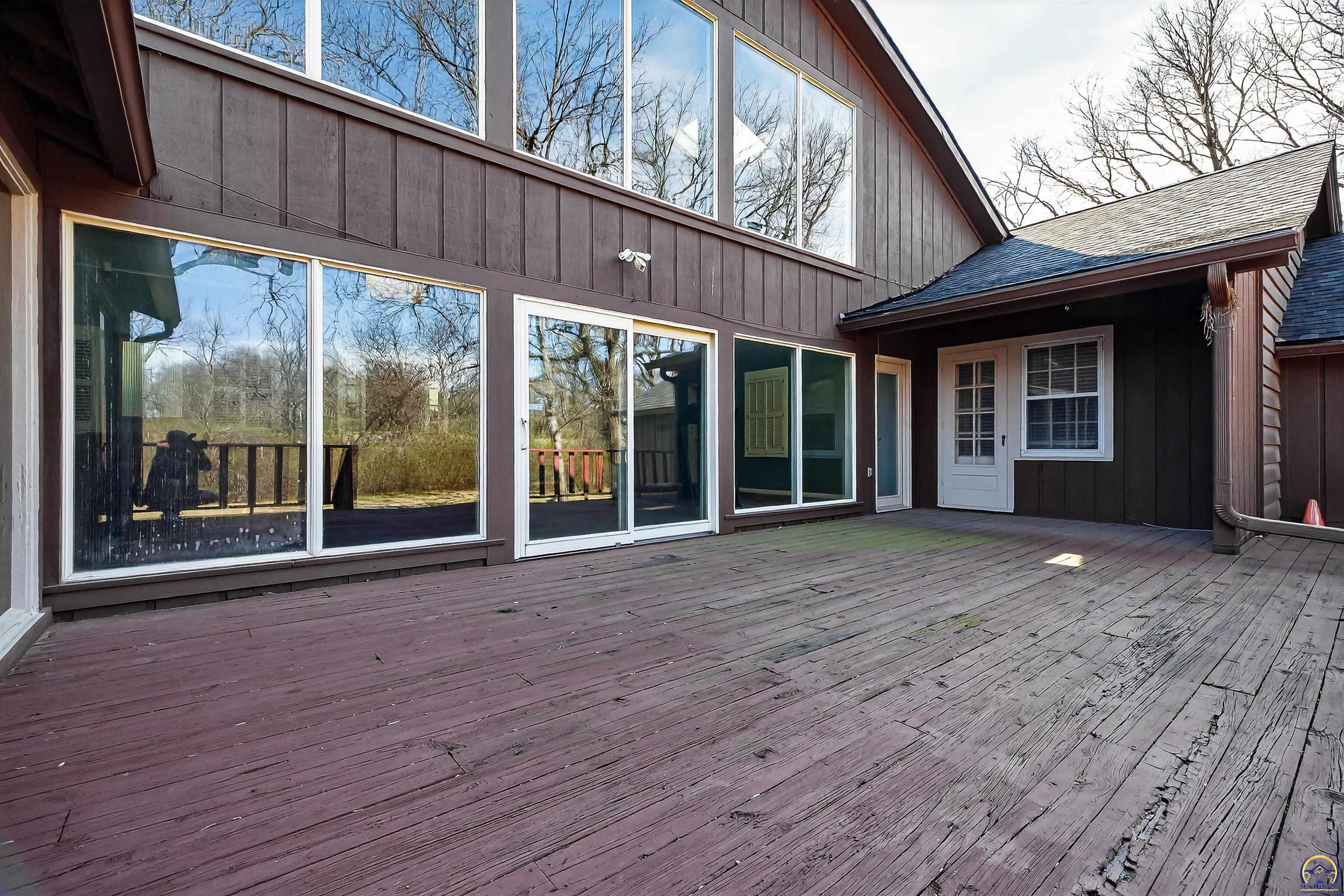 200 Southwest Yorkshire Road Topeka, KS 66606 - Photo 46 of 64