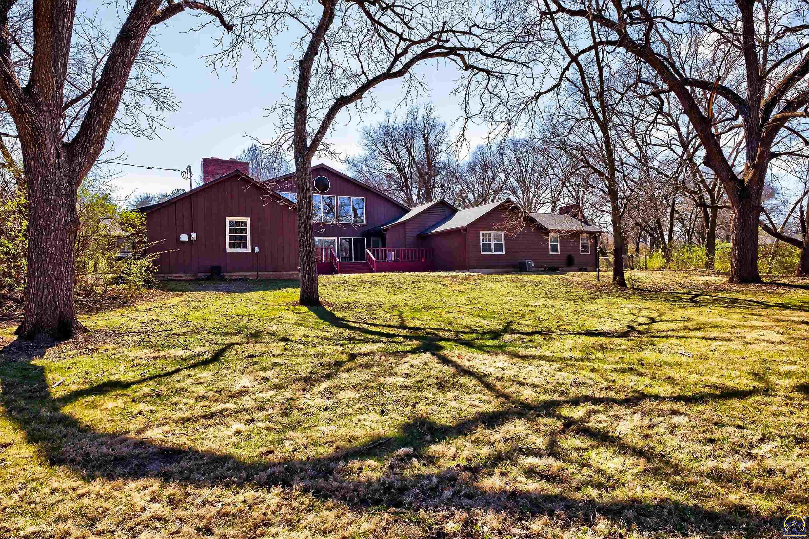 200 Southwest Yorkshire Road Topeka, KS 66606 - Photo 61 of 64