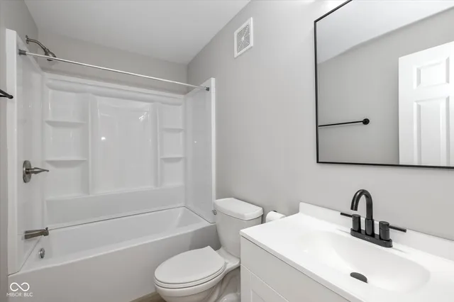 $220,000 | 14 Morse Court, Cicero, IN 46034