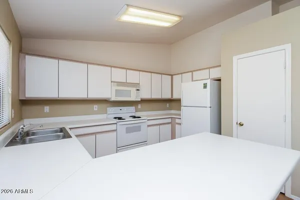 $2,065 | 8046 East Fairfield Street, Mesa, AZ 85207