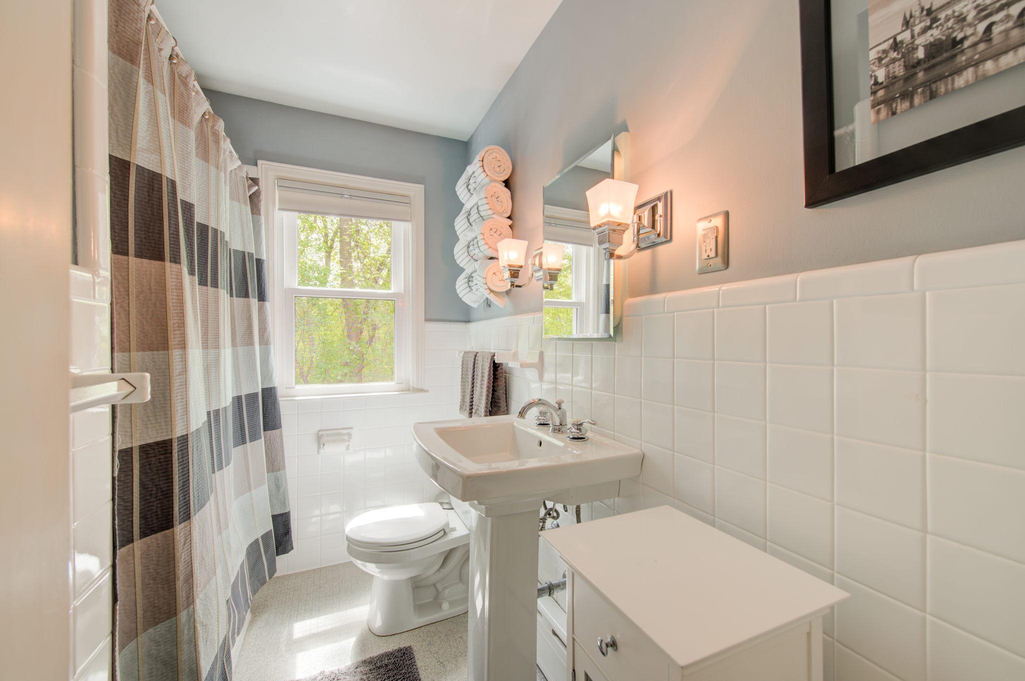 4851 Hamilton Road Minnetonka, MN 55345 - Photo 24 of 67 Gallery Image 24
