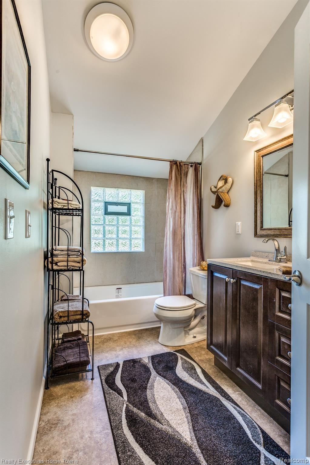 6800 Norman Road Jeddo, MI 48032 - Photo 33 of 41 6800 Norman Rd-34.JPG