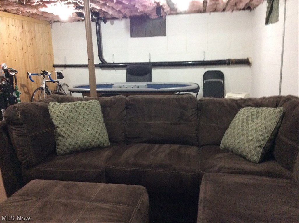 2404 Pressler Road Akron, OH 44312 - Photo 23 of 24 Gallery Image 23