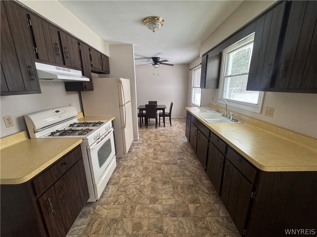 10035 Creek Road Pavilion, NY 14525 - Photo 2 of 17