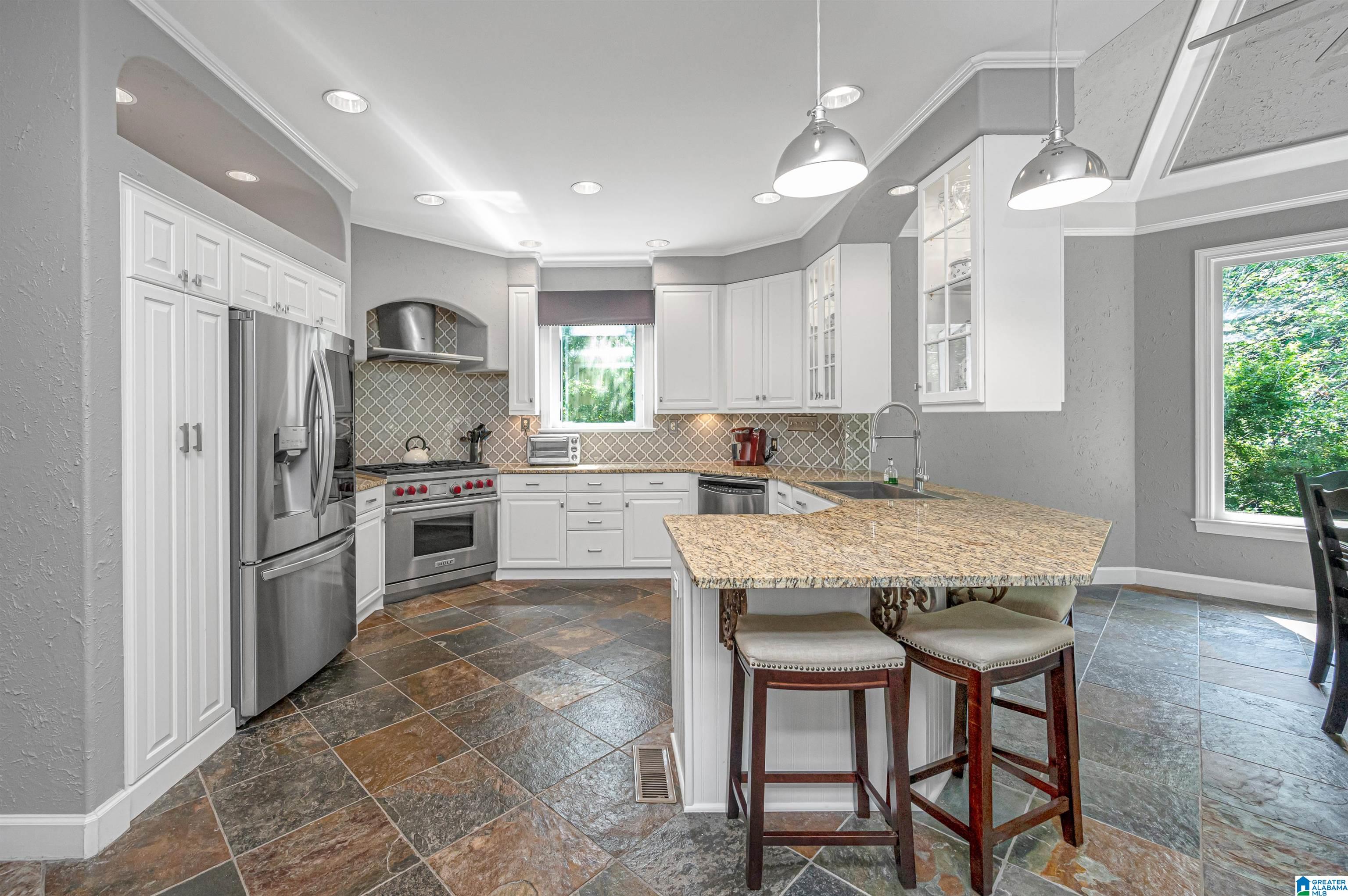 283 Trace Ridge Road Birmingham, AL 35244 - Photo 10 of 66