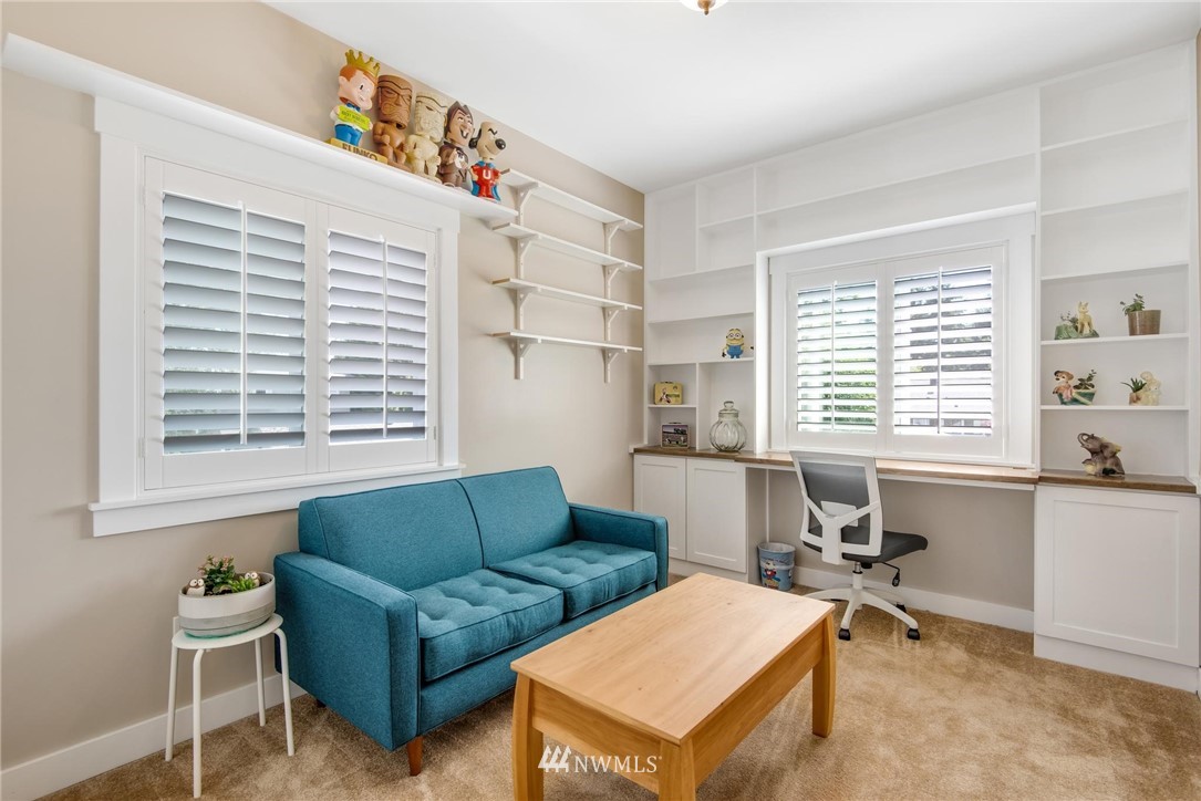 1219 Southwest Myrtle Street Seattle, WA 98106 - Photo 15 of 29 Gallery Image 15