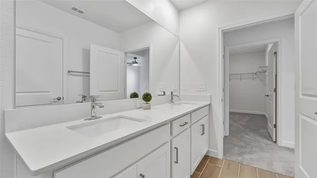 $279,900 | 10965 Teal Lagoon Isle, San Antonio, FL 33576