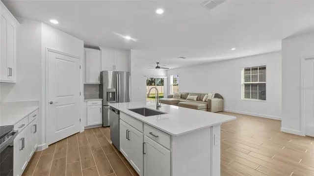 $279,900 | 10965 Teal Lagoon Isle, San Antonio, FL 33576