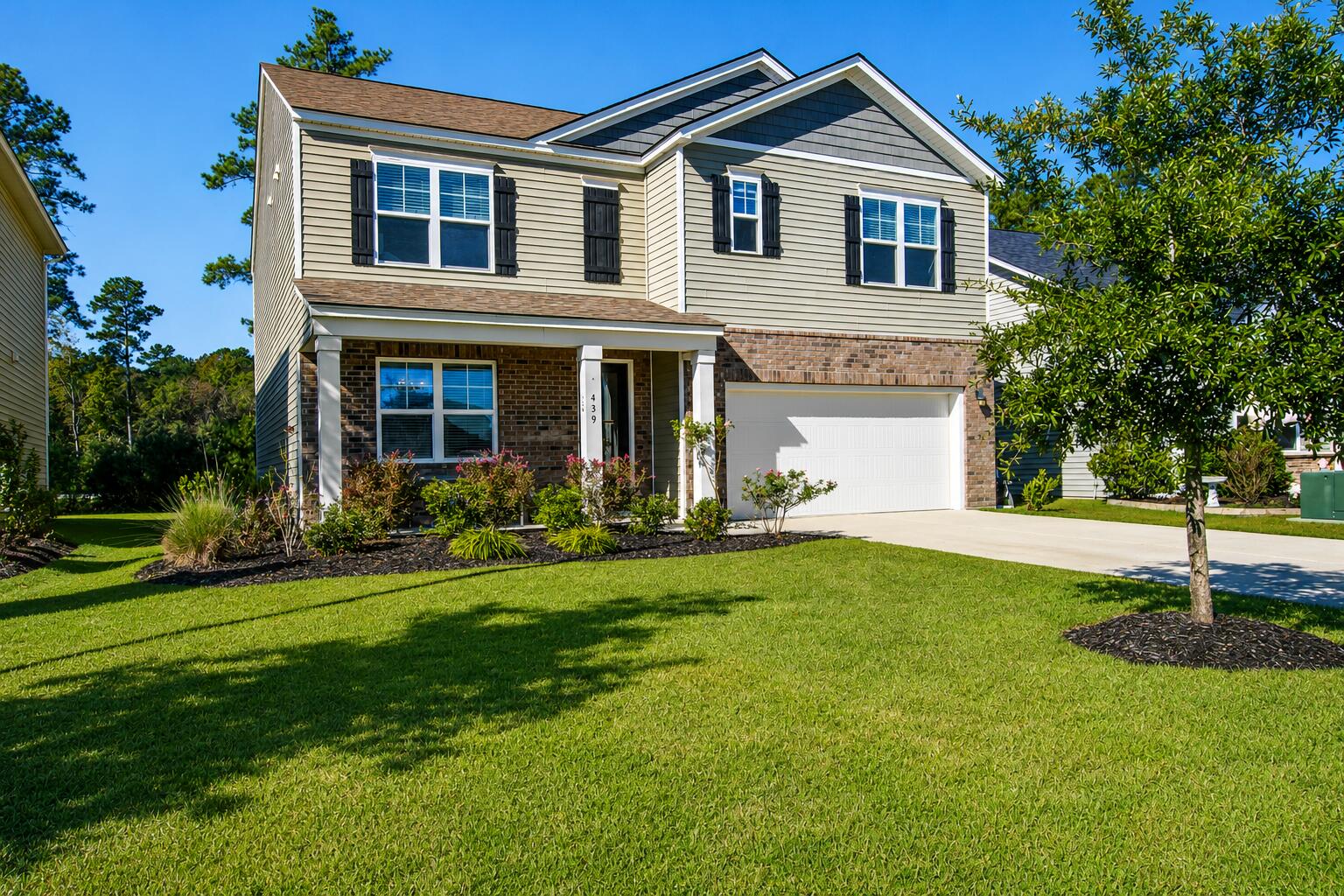 439 Zenith Boulevard Summerville, SC 29486 - Photo 1 of 43 F037934D-6966-40E2-9157-71127C888416