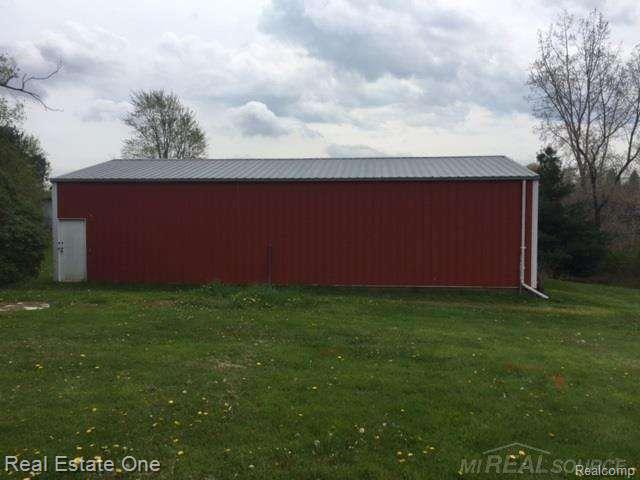 2570 South Fairgrounds Road Imlay City, MI 48444 - Photo 26 of 32 Barn.jpeg