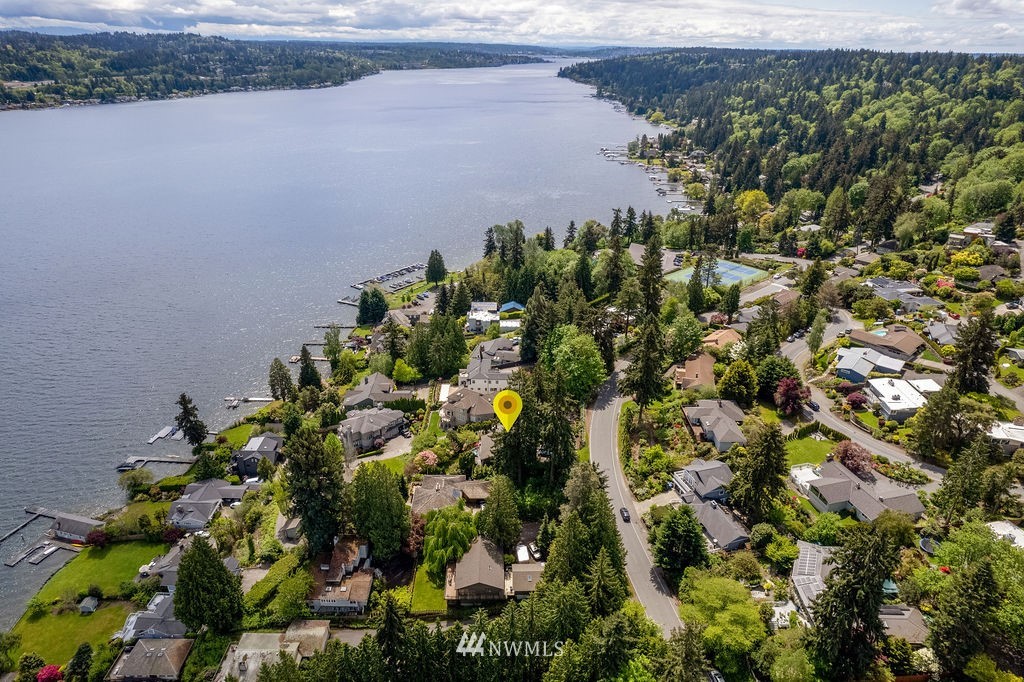4044 East Mercer Way Mercer Island, WA 98040 - Photo 34 of 37 a view of a lake with a park