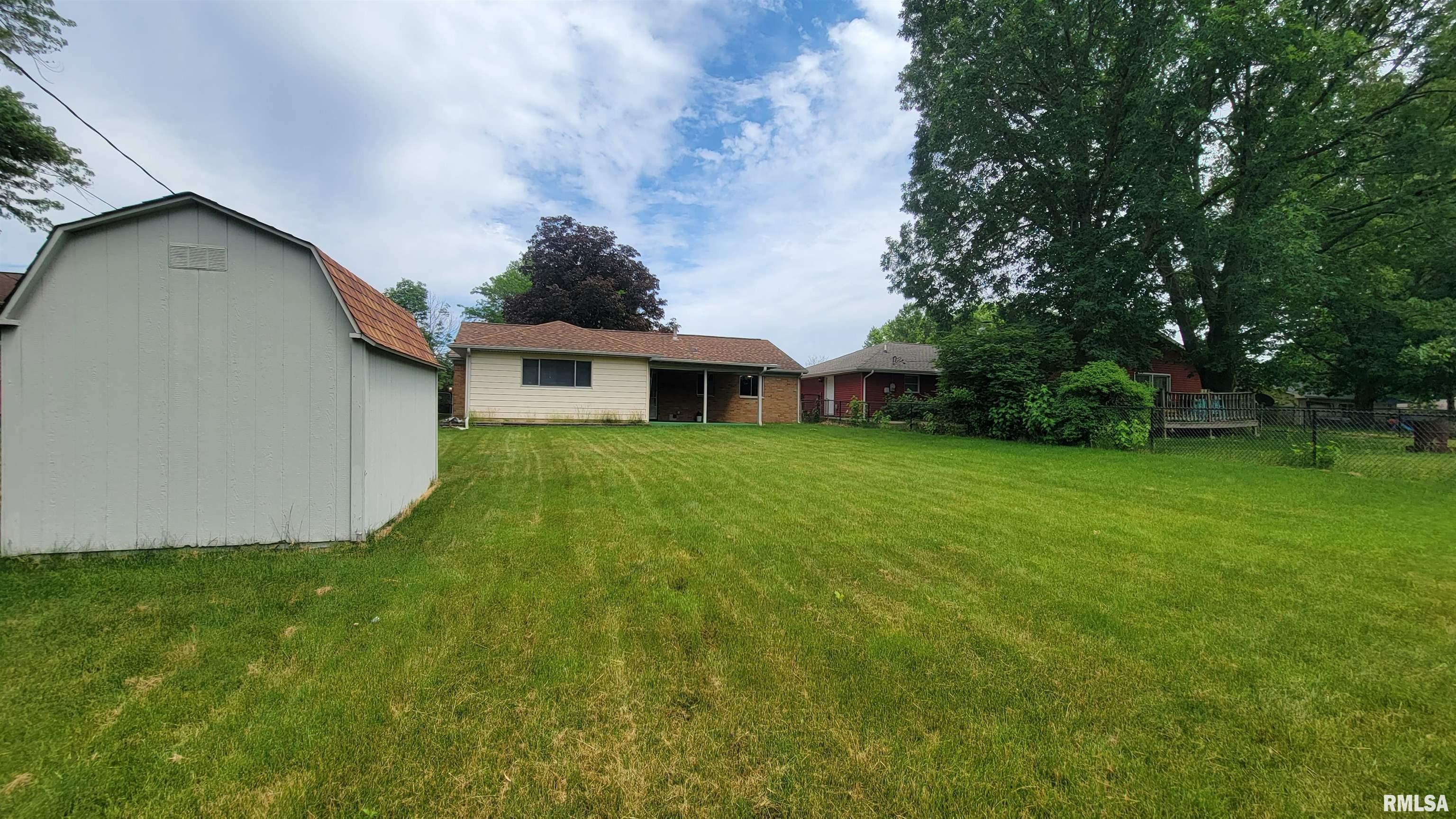 309 Dundee Road East Peoria, IL 61611 - Photo 18 of 19 Gallery Image 18