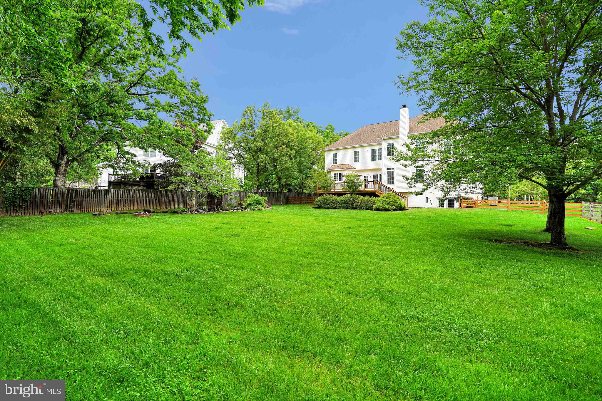 6004 Colchester Road Fairfax, VA 22030 - Photo 5 of 47 Back Yard