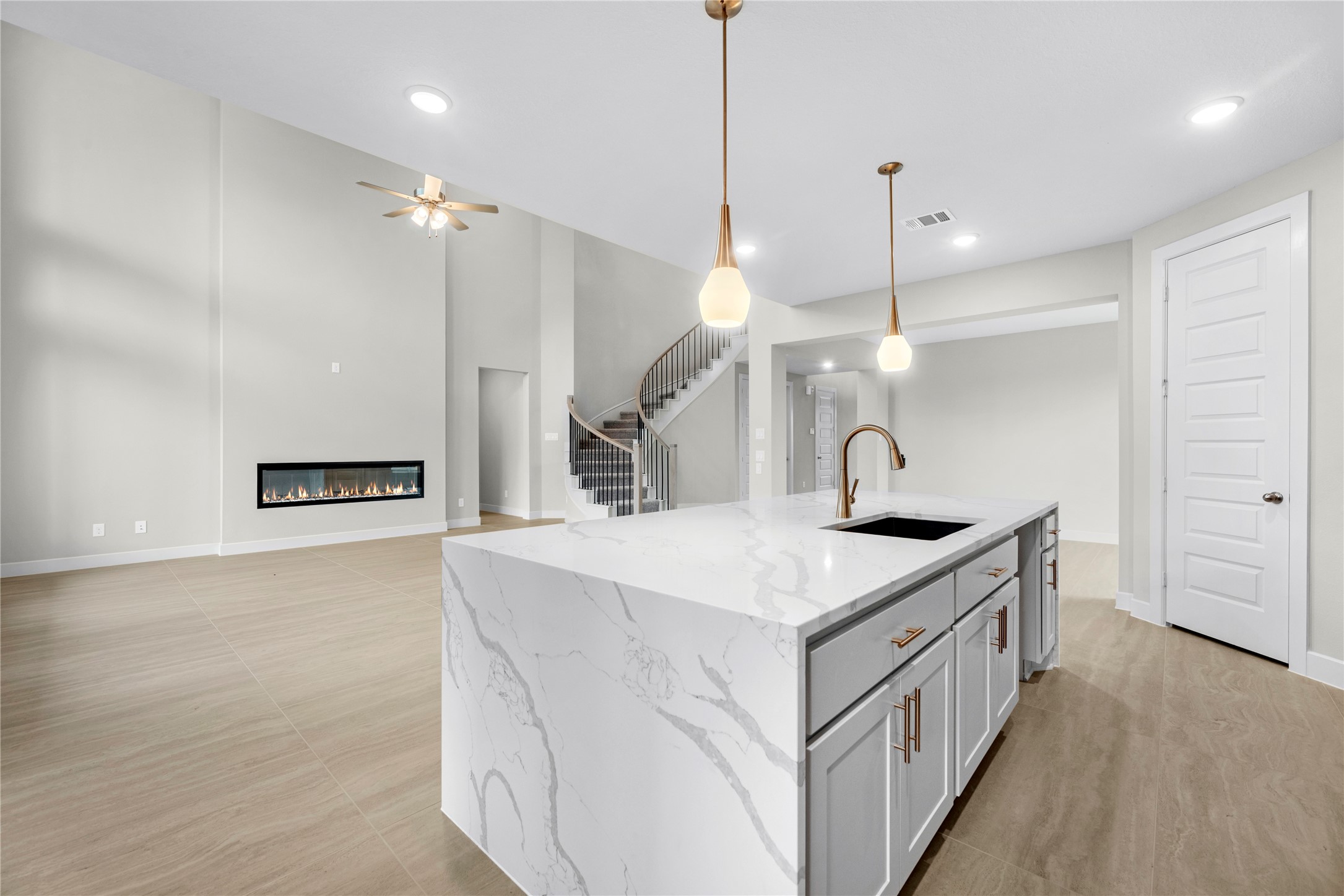 5006 Nesbit Path Rosenberg, TX 77471 - Photo 8 of 24