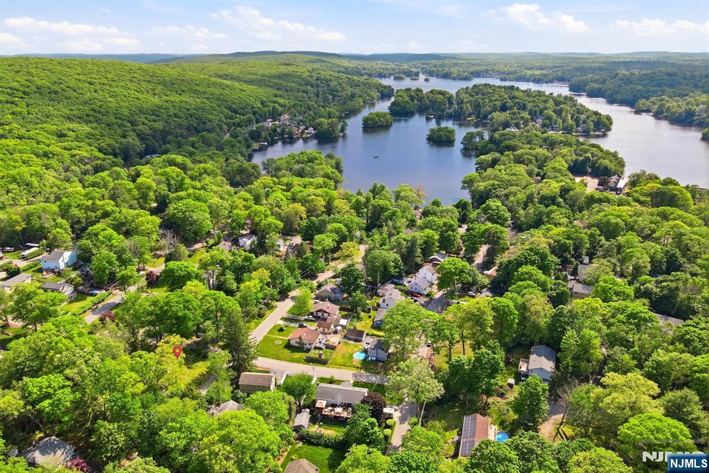 16 Morsemere Road West Milford, NJ 07421 - Photo 27 of 28