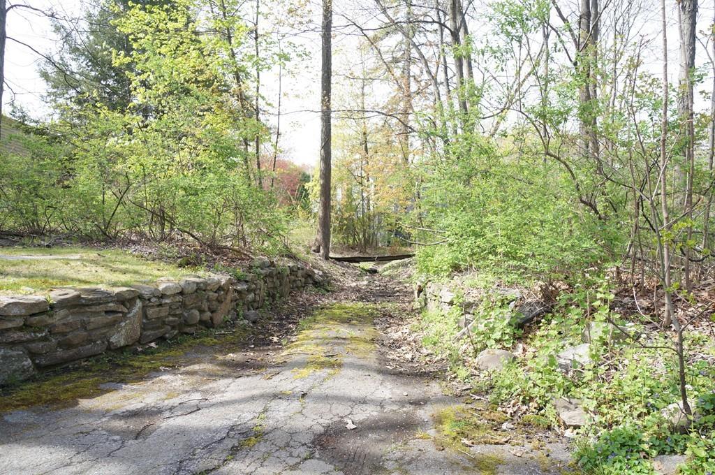 24 Oldham Road Westborough, MA 01581 - Photo 41 of 42 Gallery Image 41