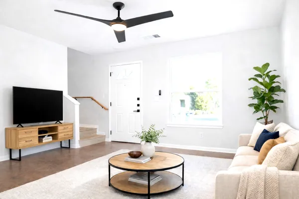 $2,100 | 7206 Meador Avenue, Unit B, Austin, TX 78752