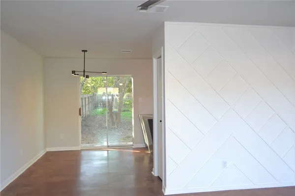 $2,100 | 7206 Meador Avenue, Unit B, Austin, TX 78752