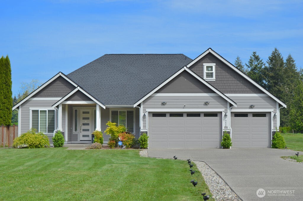 4620 Wiggins Road Southeast Olympia, WA 98501 - Photo 5 of 40 Gallery Image 5