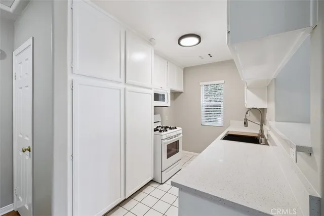 $4,100 | 3709 Las Flores Canyon Road, Unit A, Malibu, CA 90265