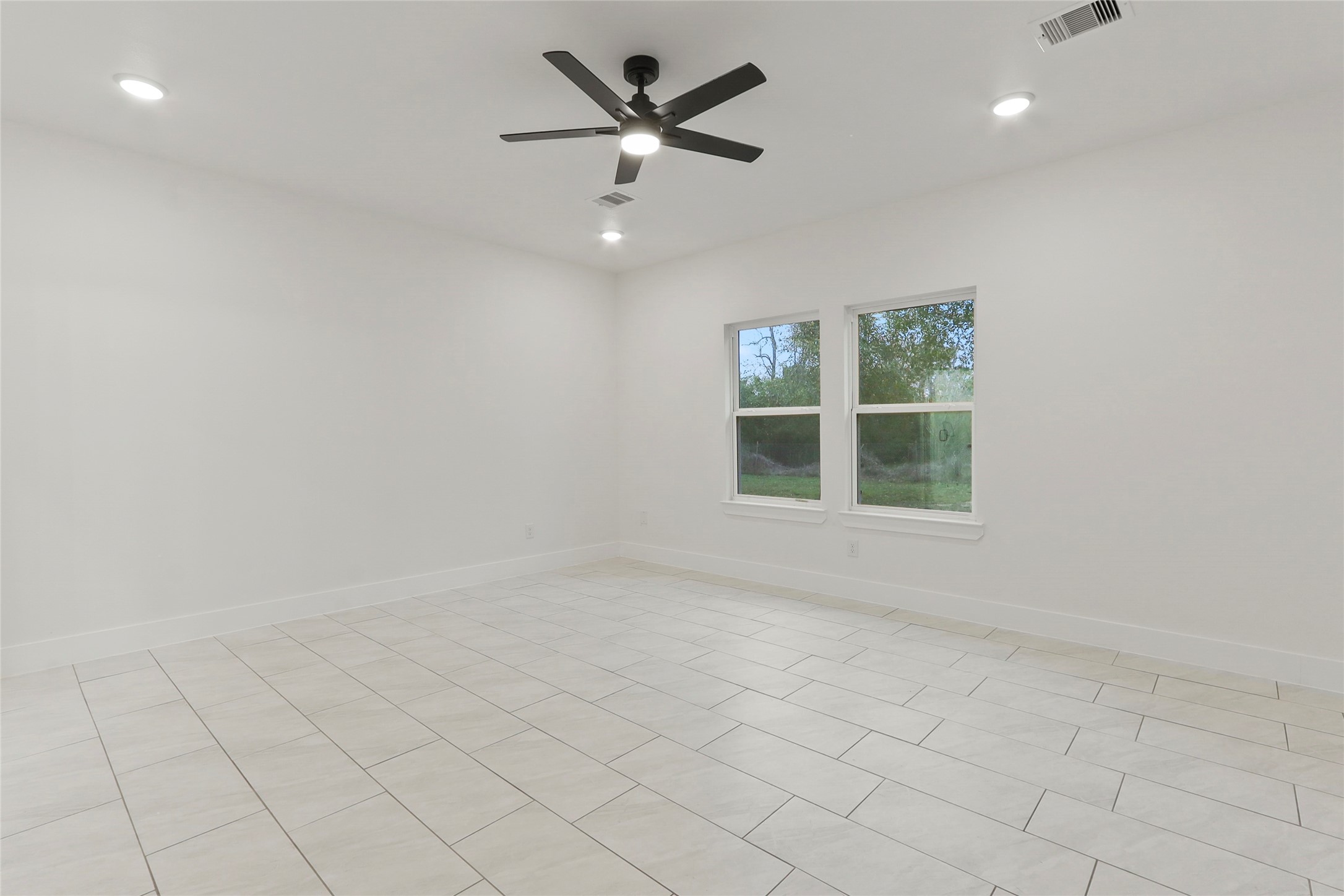 708 Azalea Street Waller, TX 77484 - Photo 13 of 24