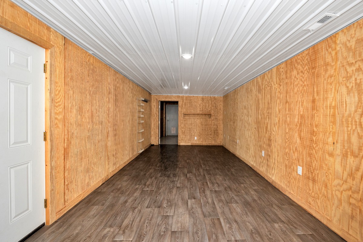 167 Henry Bayless Road Ardmore, TN 38449 - Photo 8 of 30 a view of entryway with wooden floor