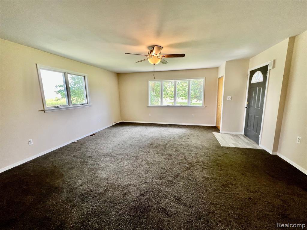 6801 Connell Road Yale, MI 48097 - Photo 11 of 34