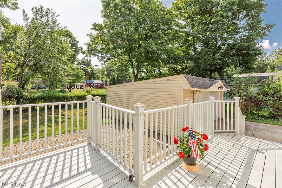 1115 Mayfield Ridge Road Cleveland, OH 44124 - Photo 32 of 35