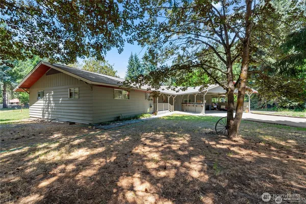 $799,000 | 9327 East Leavenworth Road, Leavenworth, WA 98826