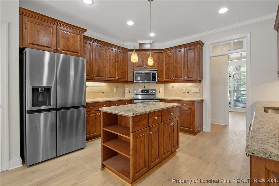 196 Leaning Pine Circle Spring Lake, NC 28390 - Photo 12 of 43