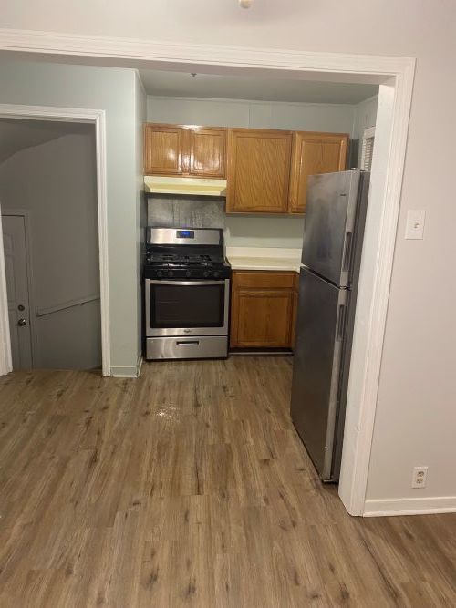 9924 South Hoxie Avenue Chicago, IL 60617 - Photo 3 of 12