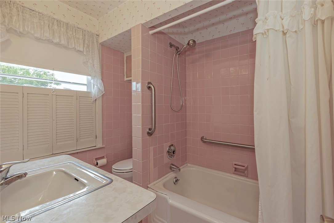 23800 Chardon Road Euclid, OH 44117 - Photo 23 of 31 Gallery Image 23