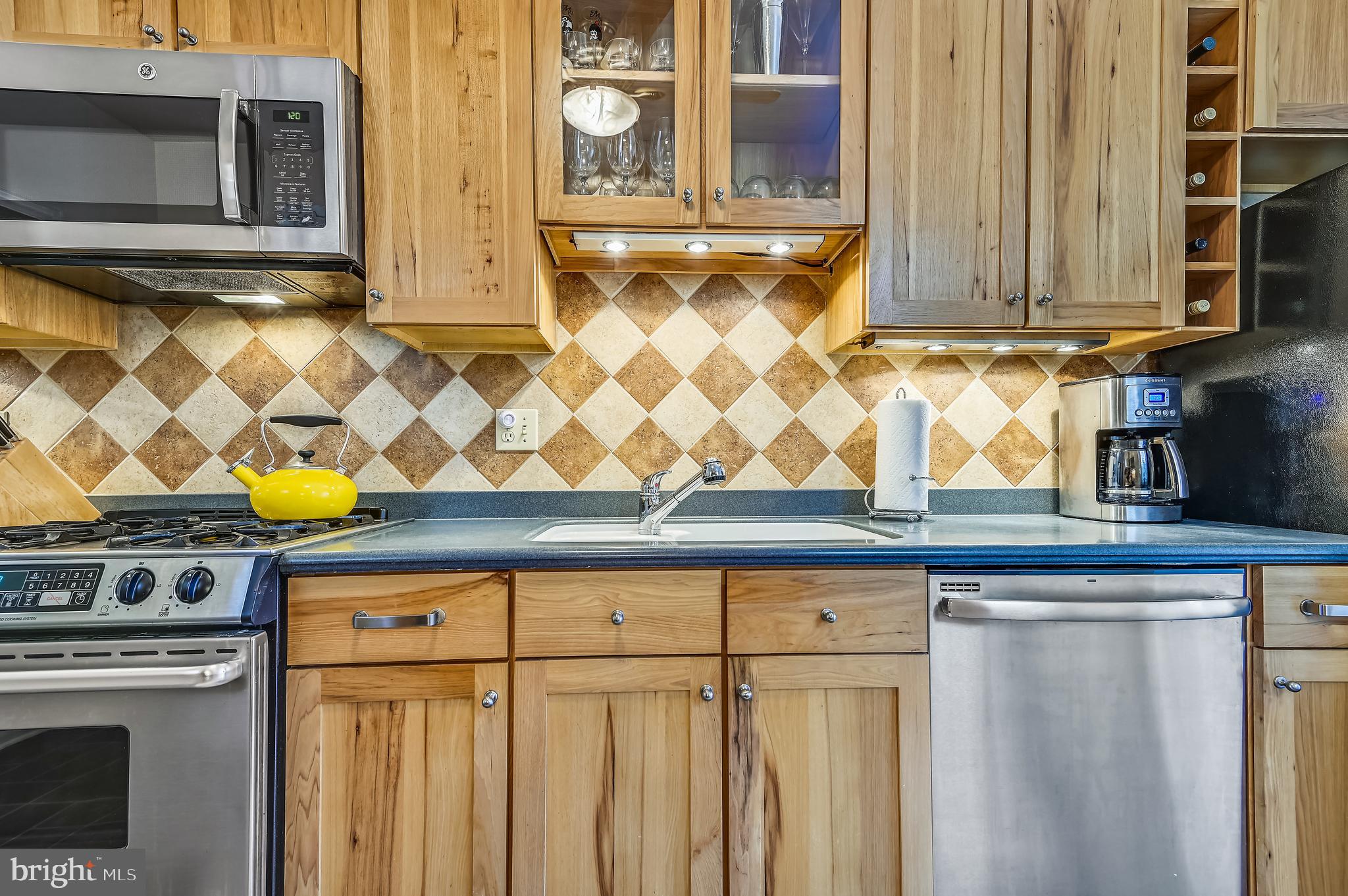 1143 Riverside Avenue Baltimore, MD 21230 - Photo 16 of 76 Updated Kitchen with SS appliances