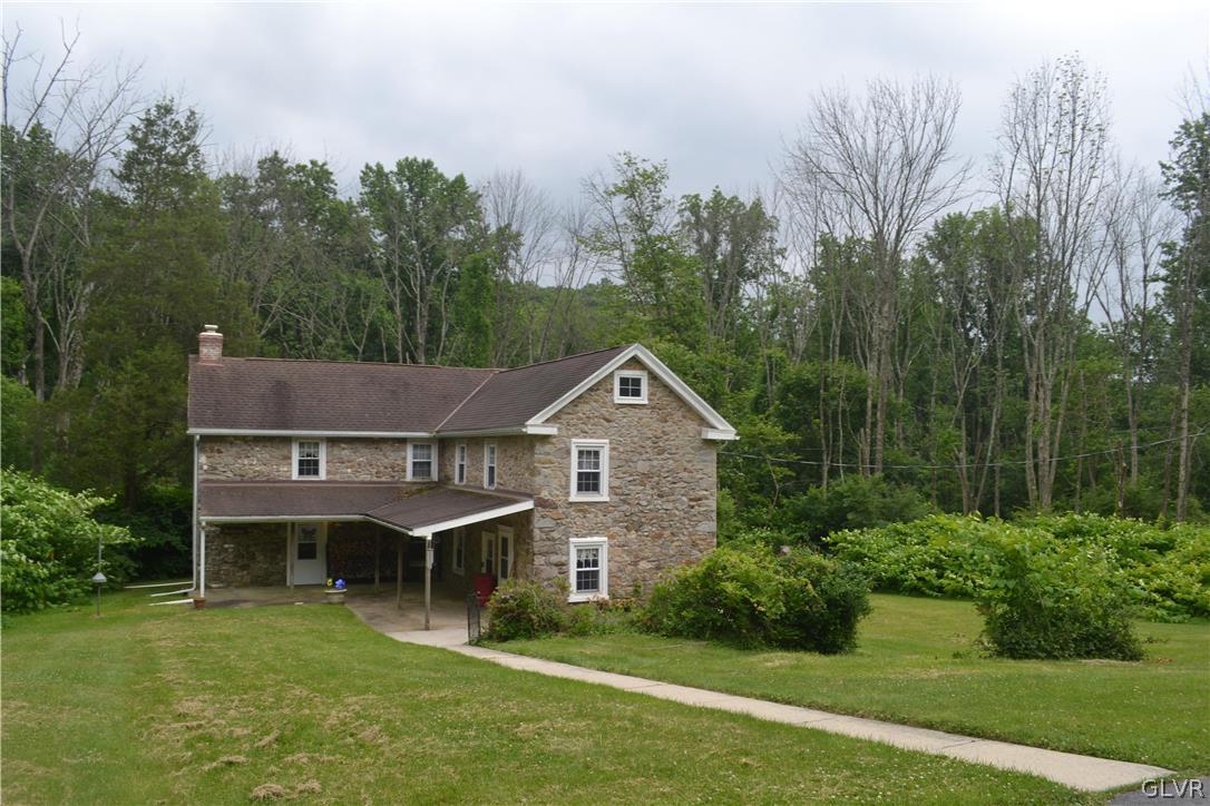 233 Longview Road Boyertown, PA 19512 - Photo 2 of 49 233 Longview Dr Front