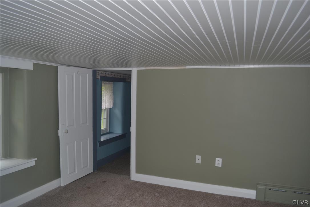 233 Longview Road Boyertown, PA 19512 - Photo 40 of 49 Den