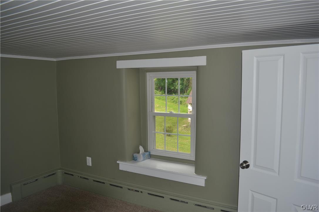 233 Longview Road Boyertown, PA 19512 - Photo 41 of 49 Den