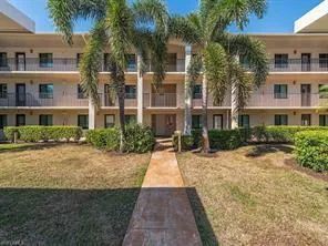 $235,000 | 5724 Deauville Circle, Unit H206, Naples, FL 34112