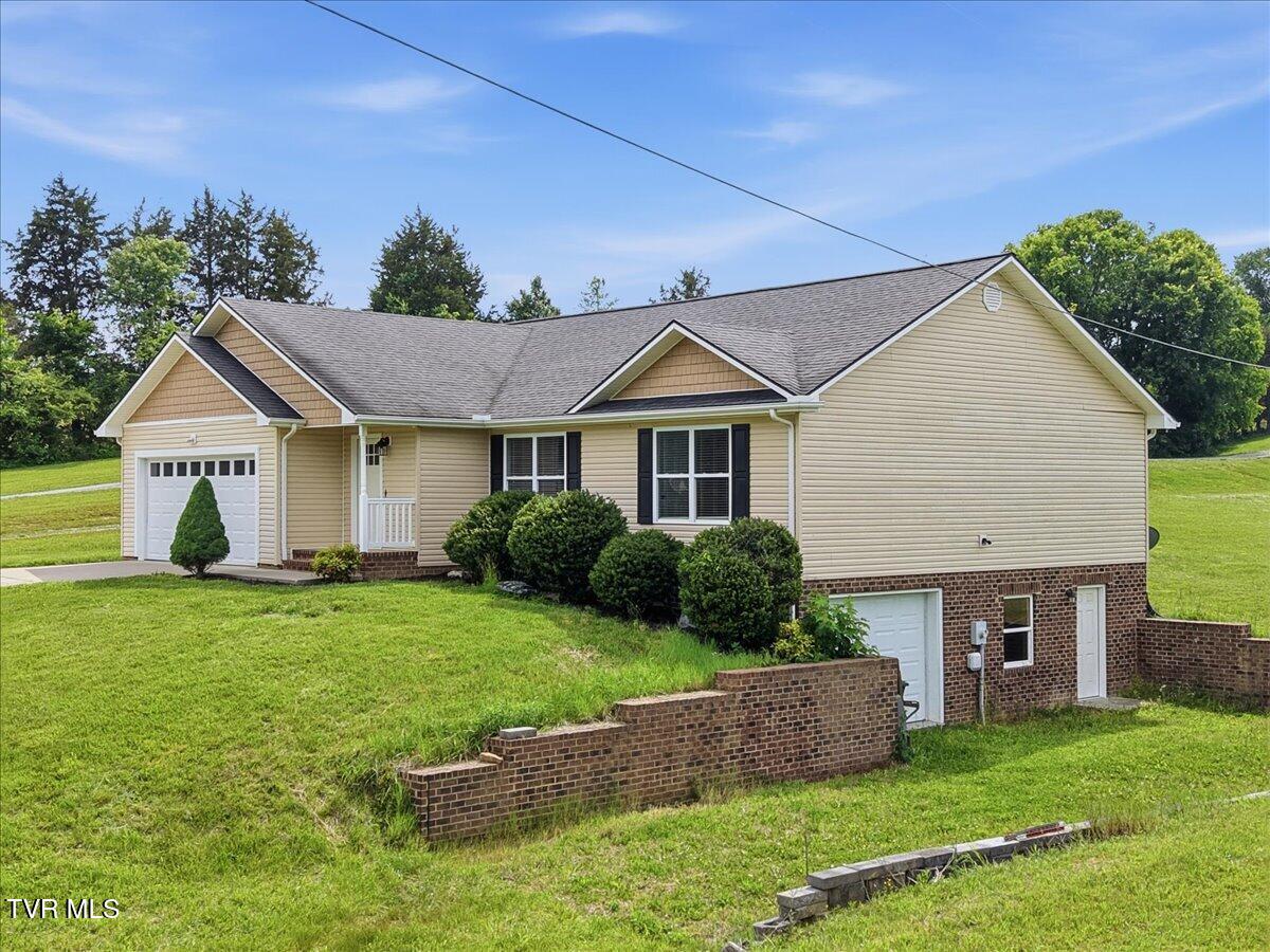 520 Calico Road Afton, TN 37616 - Photo 2 of 35 02-520_Calico_Rd_002