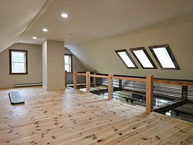 $750,000 | 18 Pine Street, Peterborough, NH 03458